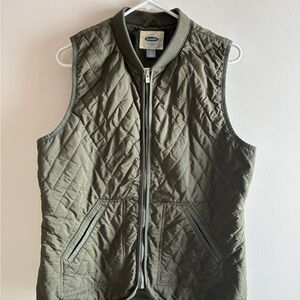 Old Navy Women’s Green Quilted Vest